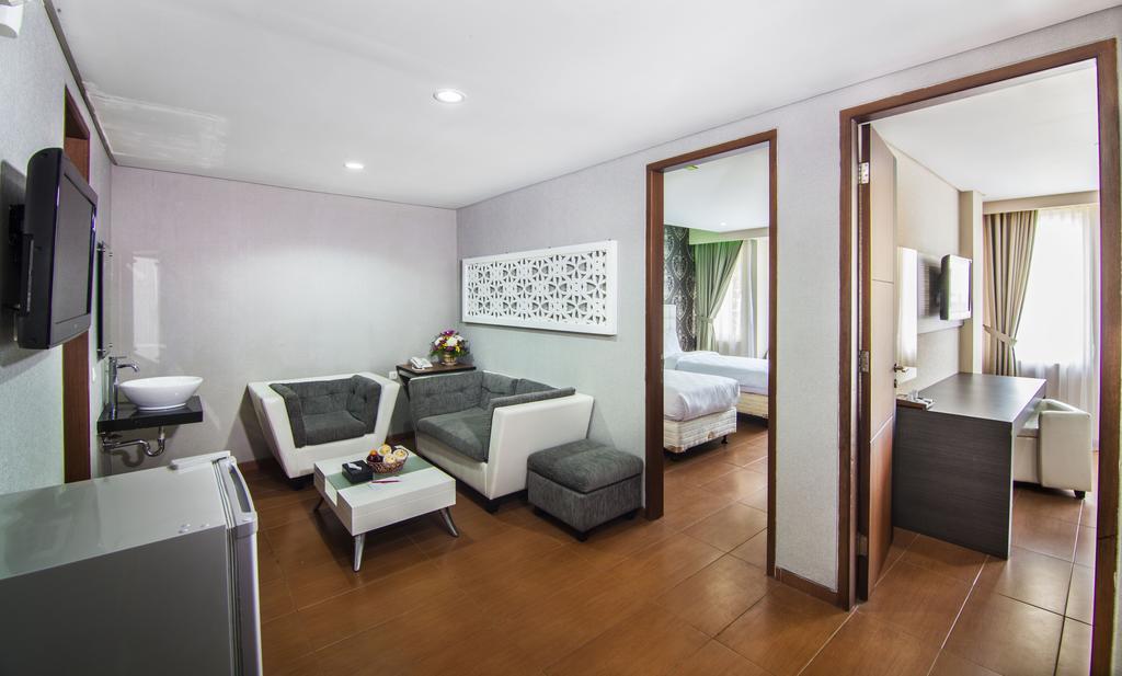 The Rizen Hotel Кисаруа Стая снимка