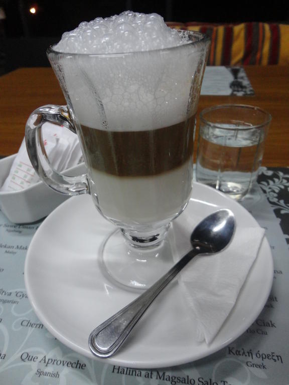 The Rizen Hotel Кисаруа Екстериор снимка