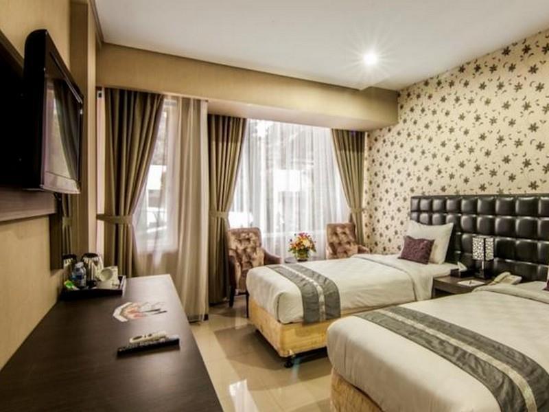 The Rizen Hotel Кисаруа Екстериор снимка
