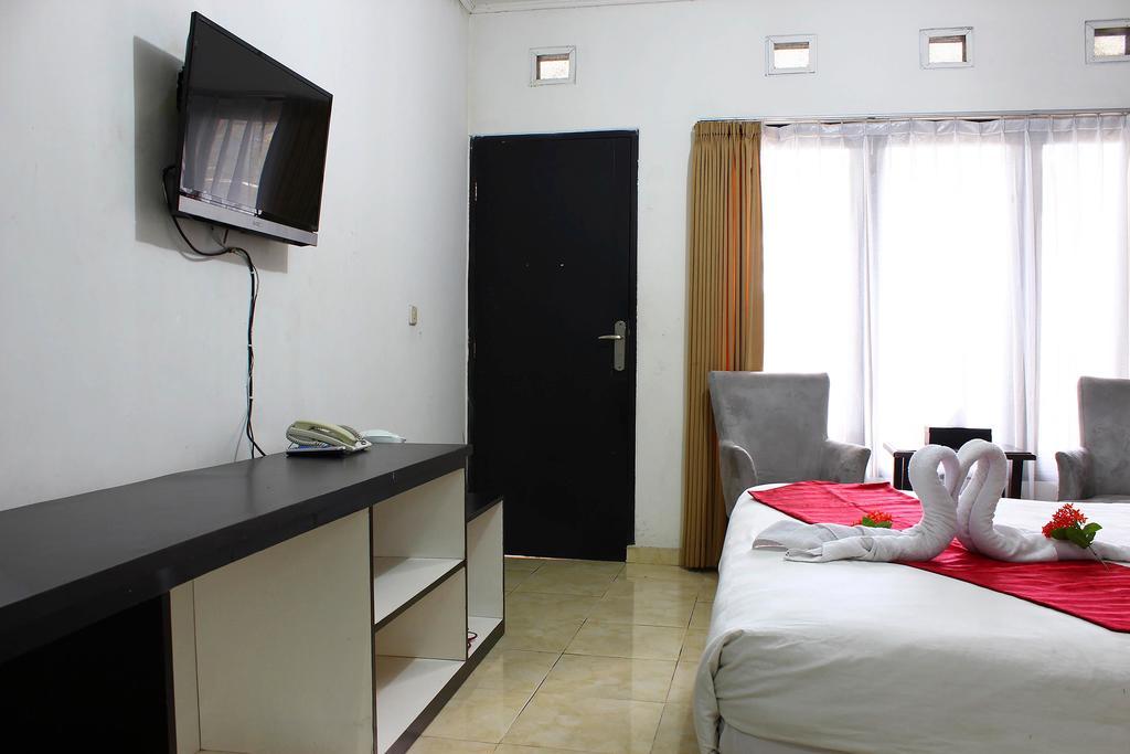 The Rizen Hotel Кисаруа Екстериор снимка